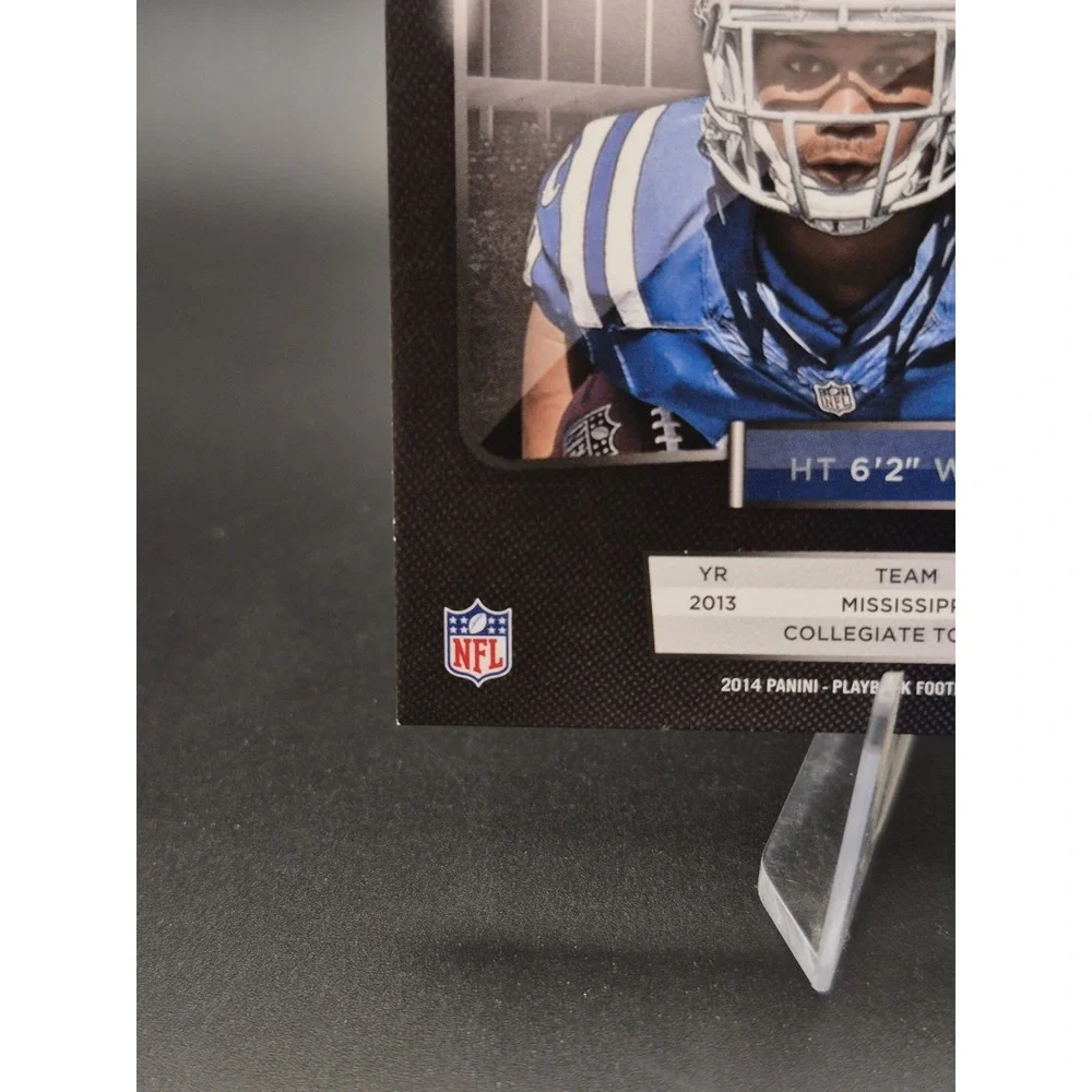 2014 Playbook Donte Moncrief #RXO-DM Rookie XO Memorabilia Gold /25 (RC) Colts